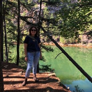 Meet your Posher, Carrie